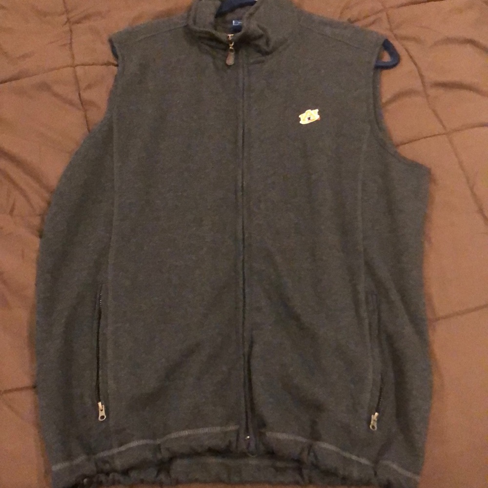 Auburn Vest